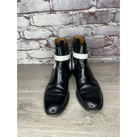 BALENCIAGA Black White Leather Calfskin Chelsea Buckle Ankle Boots Women 37EU/6M - Picture 3 of 16